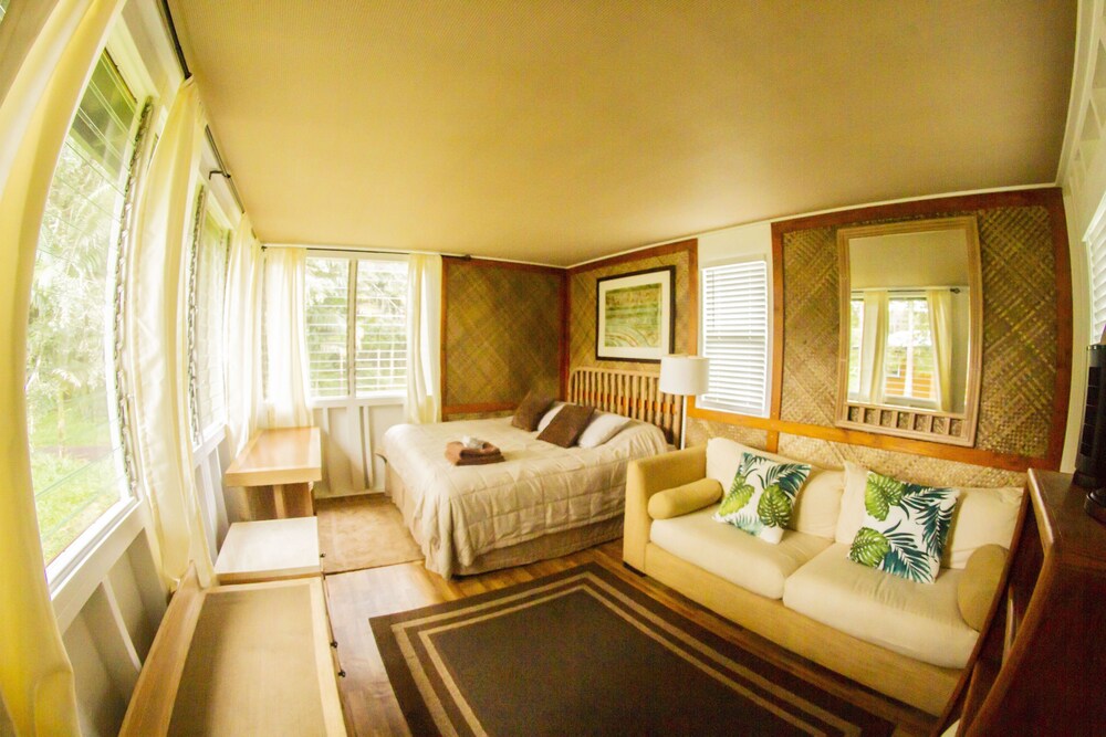 Hawaiian Sanctuary - photo 6