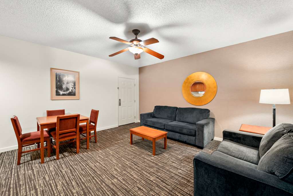 Best Western Stagecoach Inn - photo 31