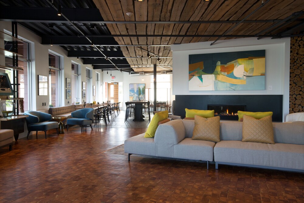 250 Main Hotel - photo 4