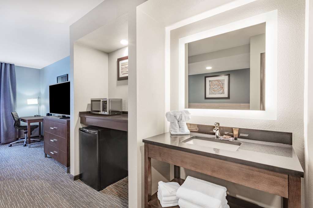 Wingate by Wyndham Wisconsin Dells Waterpark - photo 48