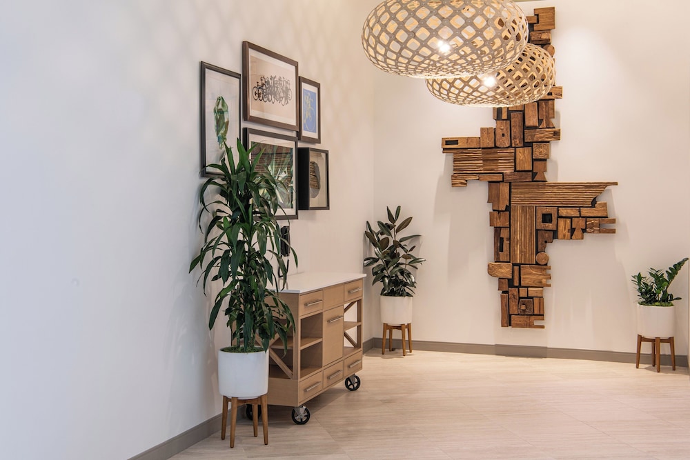 Element Scottsdale at SkySong - photo 4