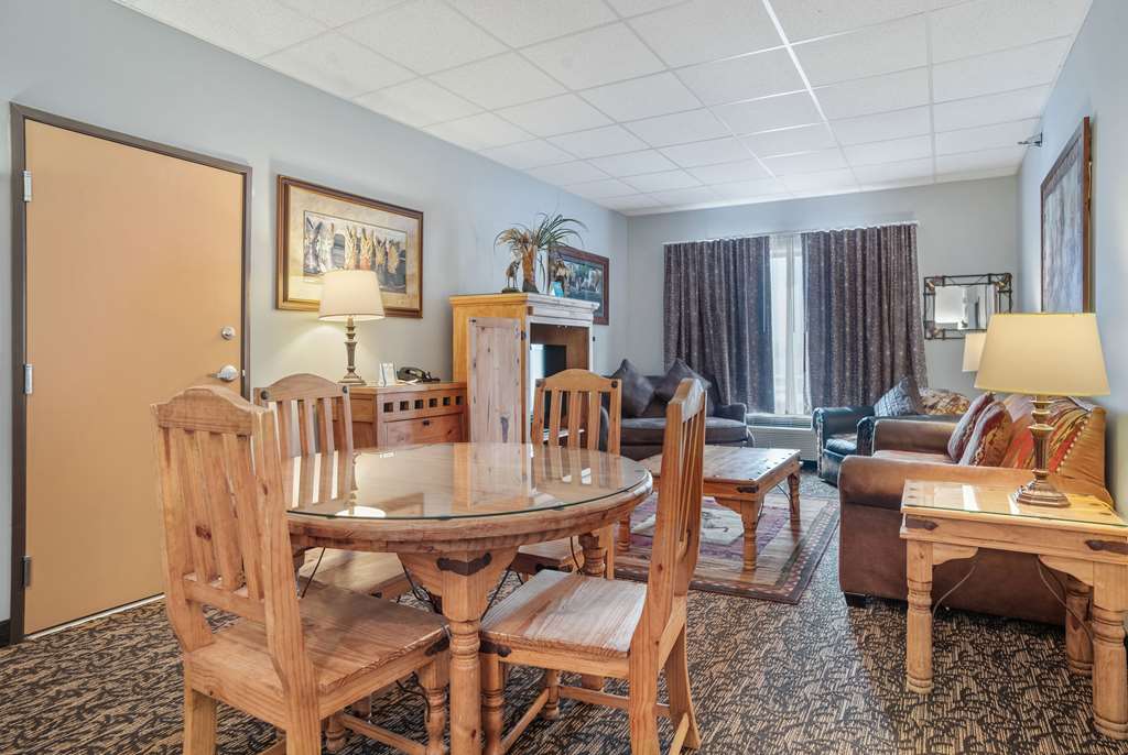 Elevation Inn & Suites Trademark Collection by Wyndham - photo 6