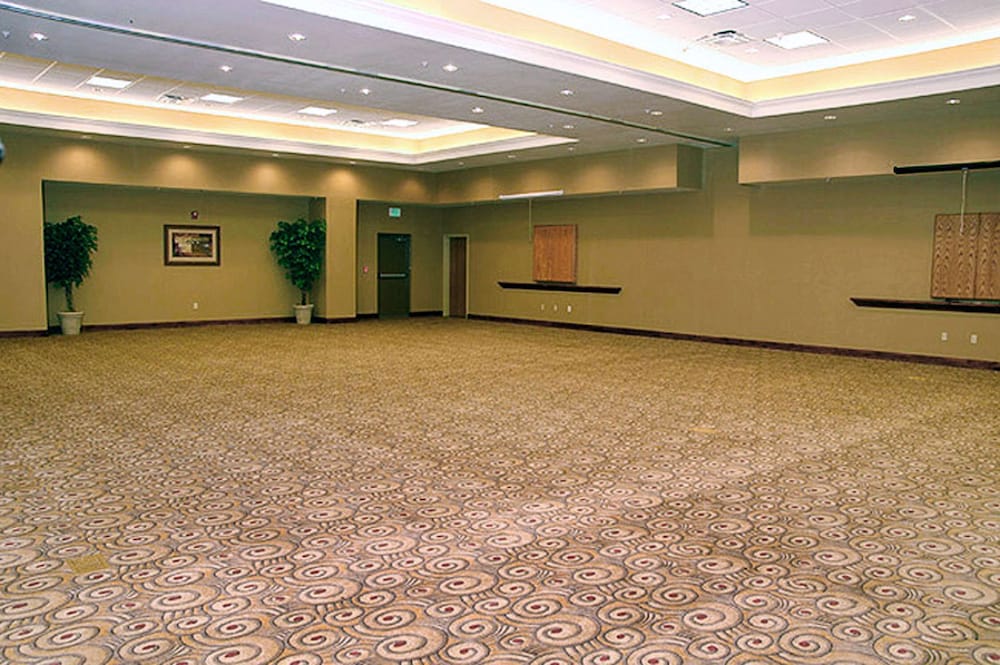 Hampton Inn & Suites Kingman - photo 35