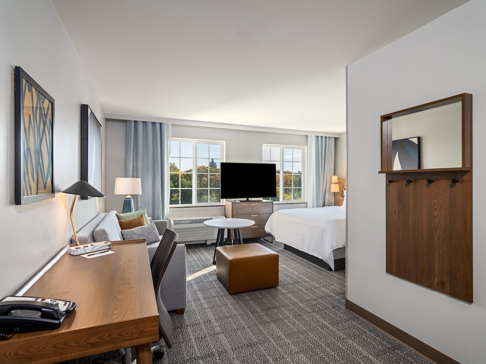 Staybridge Suites Rochester University by IHG - photo 10