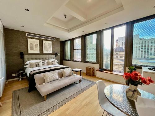 #608 Cartwright Urban Hideaway