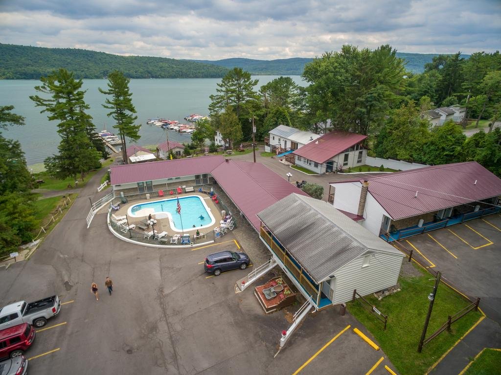 Lake 'N Pines Motel — hotel in Cooperstown