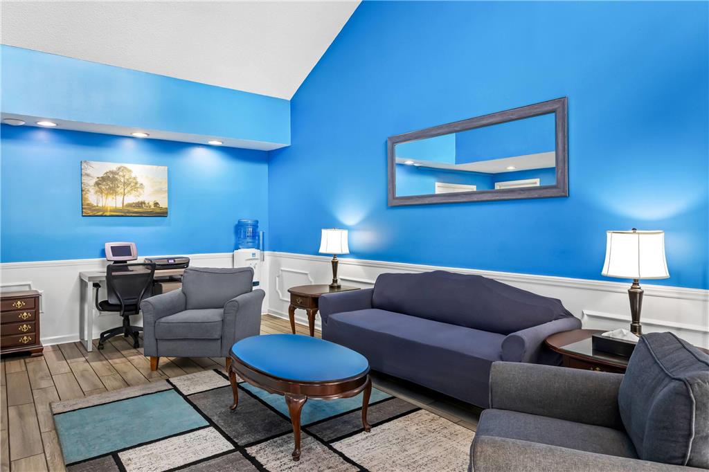 Baymont by Wyndham Forest City - photo 9