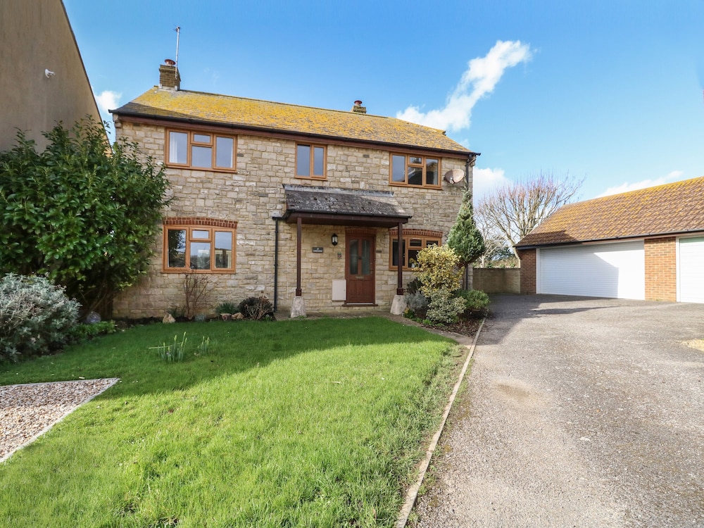 Gabrianne in Bridport, United Kingdom