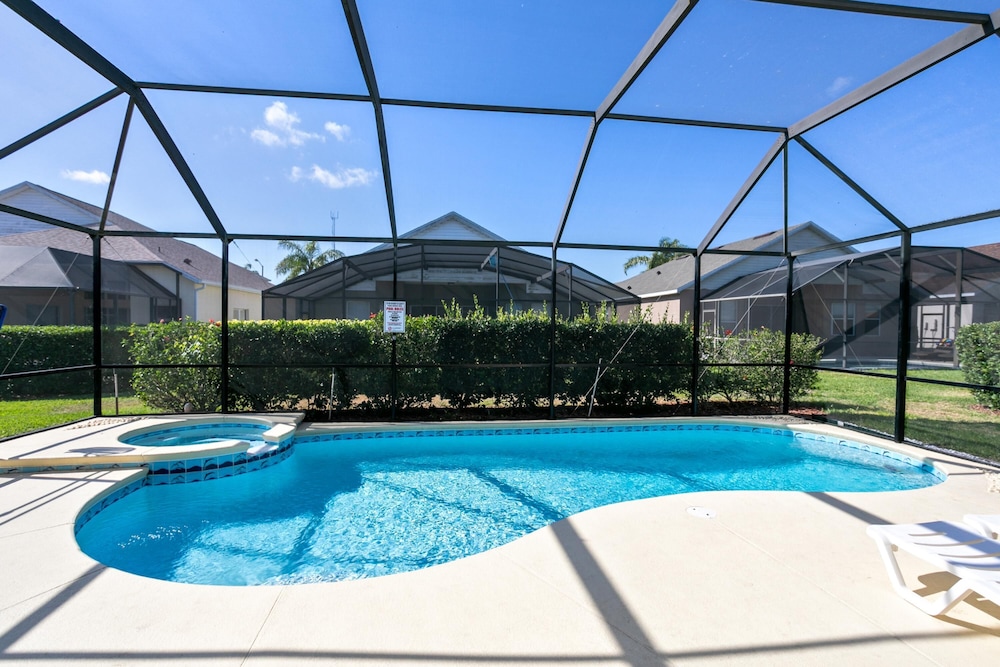 Fantastic Resort 5BR House South Facing Pool Spa — hotel in Kissimmee