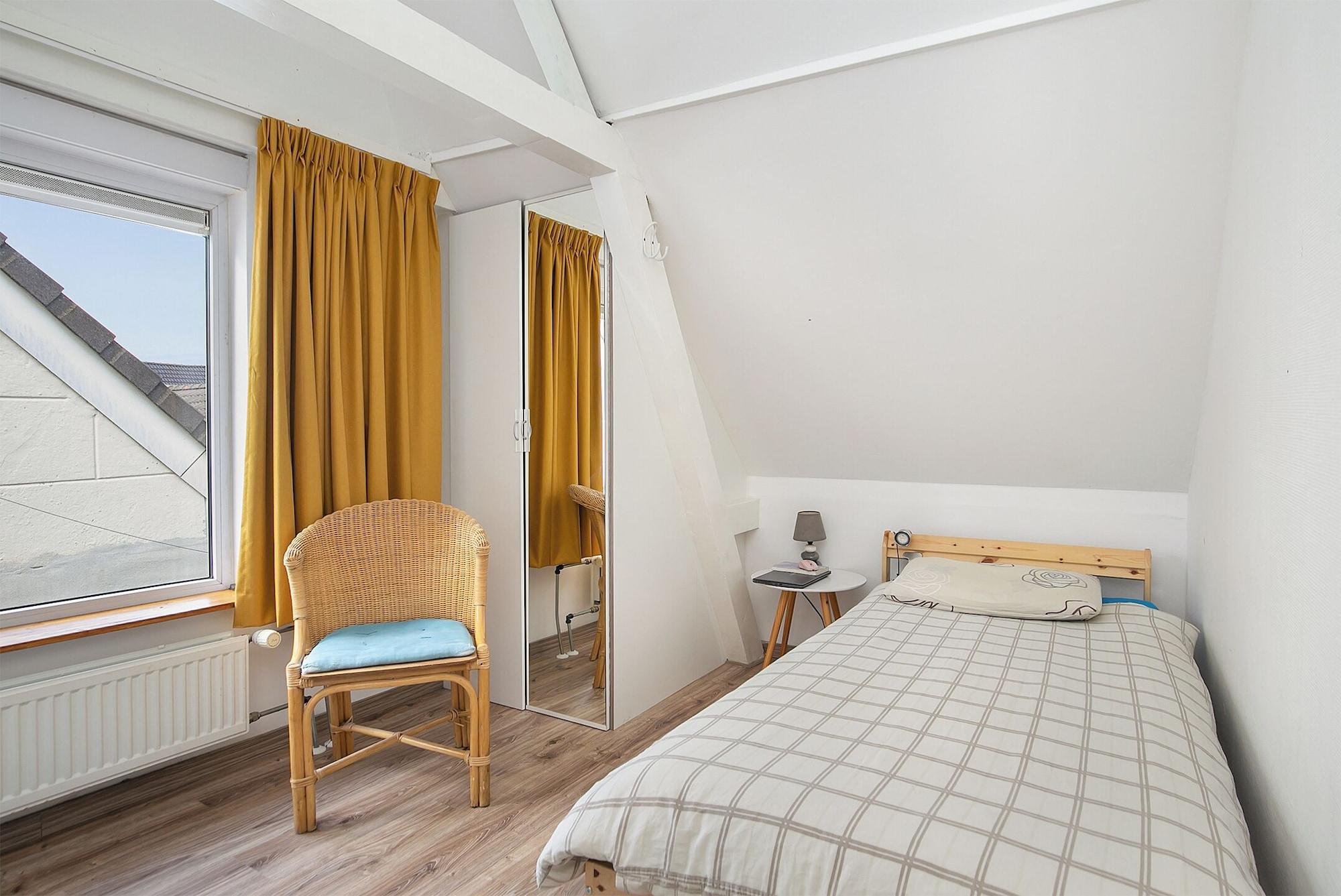 Tourist Travel Inn — hotel in Schiedam