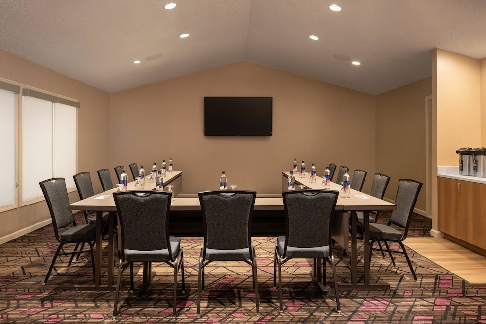 Residence Inn Las Vegas Convention Center by Marriott - photo 32