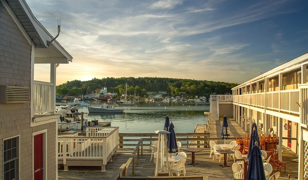 Tugboat Inn - photo 39