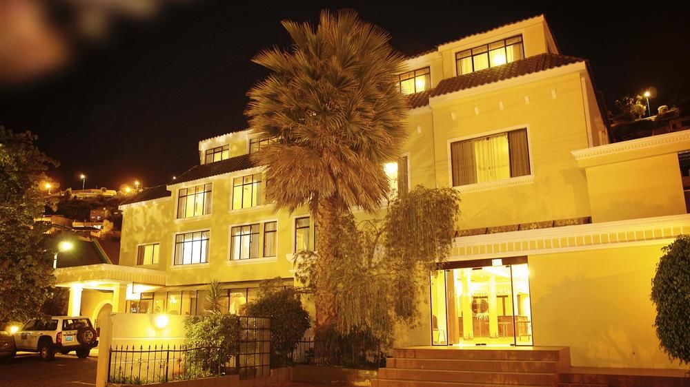 Hotel Florida — 4-Star Luxury Hotel in Ambato, Ecuador