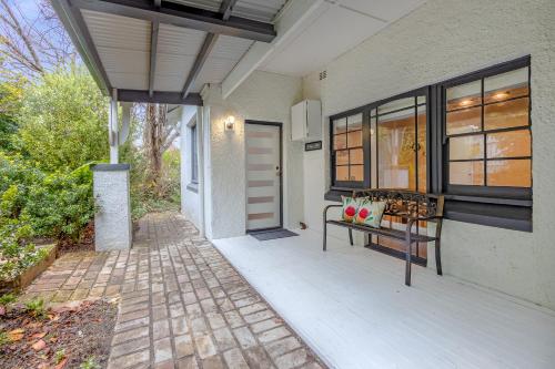 Sunshine Cottage — 4-Star Luxury Hotel in Katoomba, Australia