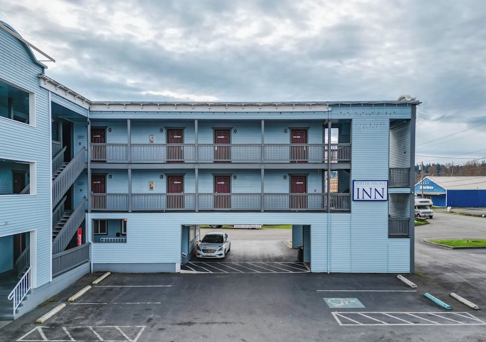 Water Front Inn - photo 38