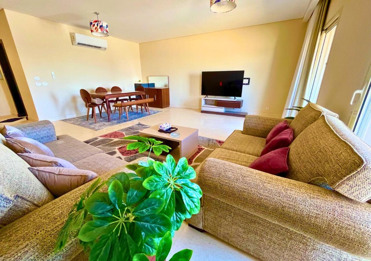 Elegant 3br Near Shops & Attractions in New Cairo pet-friendly hotel New Cairo