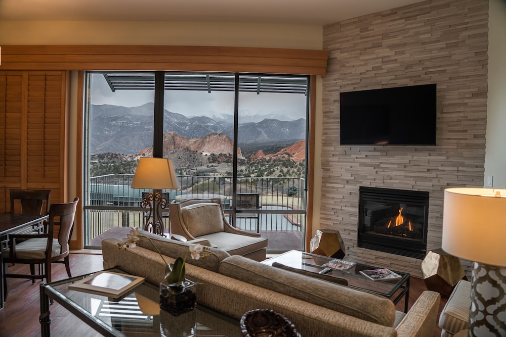 Garden of the Gods Resort and Club - photo 28