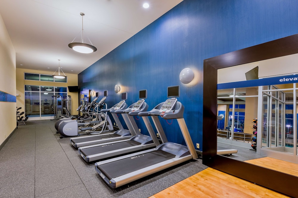 Hampton Inn & Suites Downtown Owensboro Waterfront - photo 23