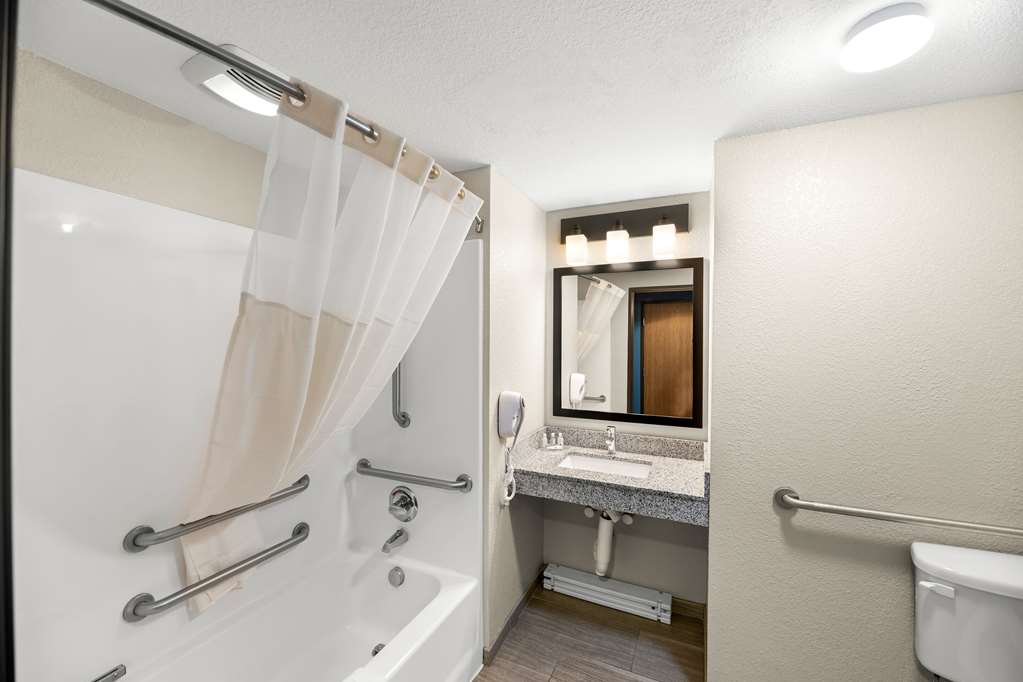Quality Inn & Suites Big Spring - photo 36