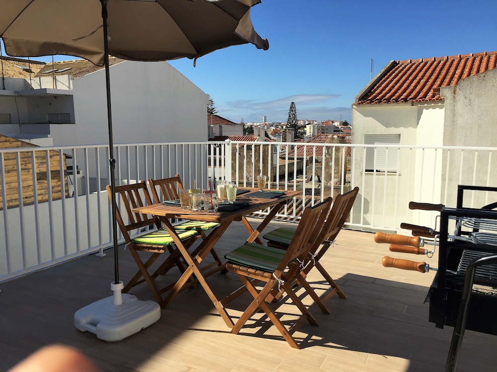 Best Houses 16 Charming New Great Loc. in Peniche, Portugal