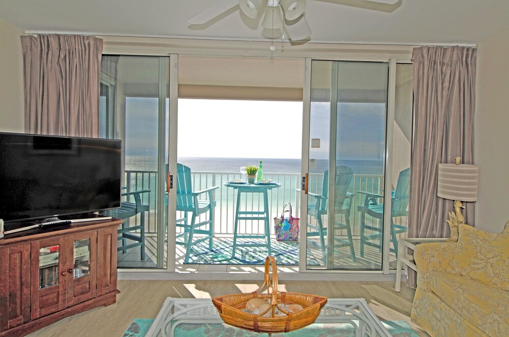 Island Princess Beach Resort by Panhandle Getaways - photo 11