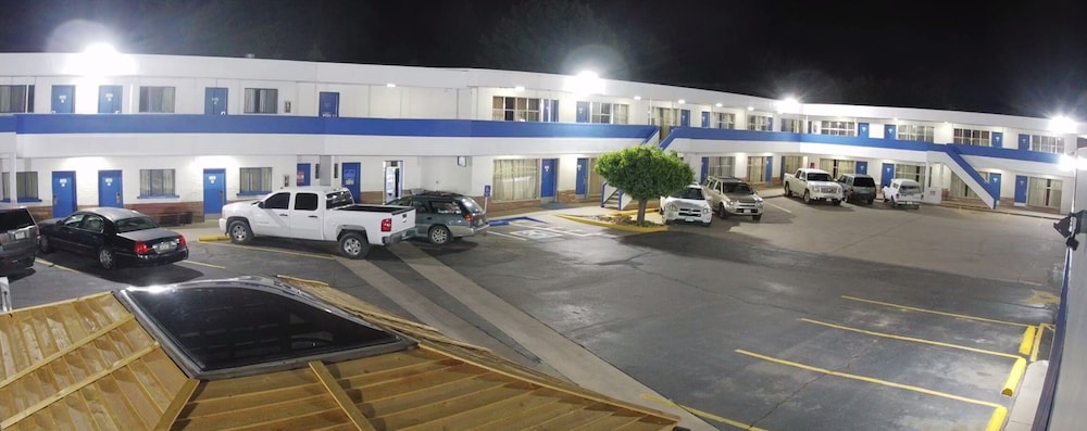 Motel 6 Canon City CO - photo 41