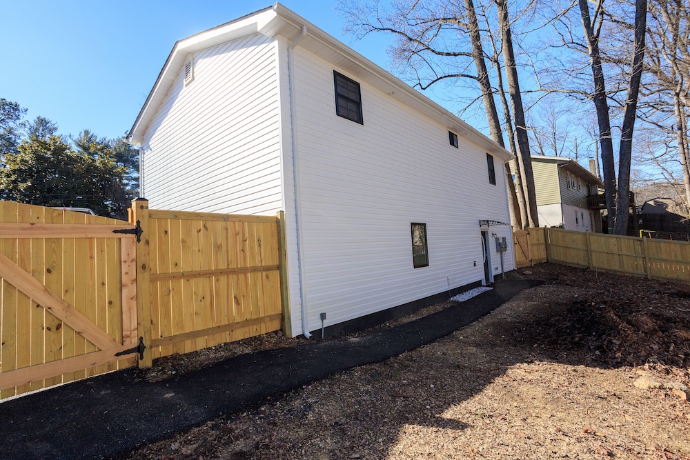 Spacious La Plata Escape - photo 15