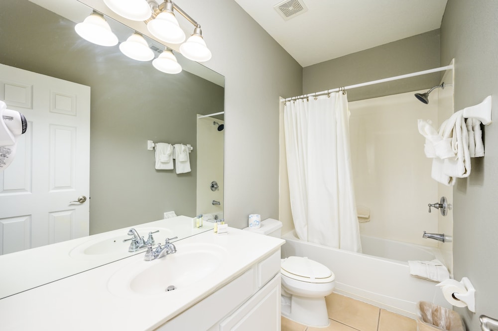 Vista Cay Resort Direct Townhomes by Millennium Management - photo 234