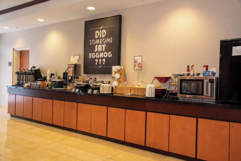Fairfield Inn & Suites by Marriott Lewisburg - photo 15