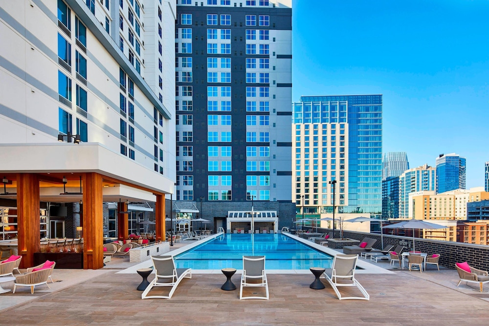 SpringHill Suites by Marriott Nashville Downtown Convention Center - photo 18