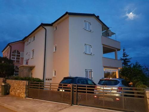 Apartments Vučko — 4-Star Luxury Hotel in Novi Vinodolski, Croatia