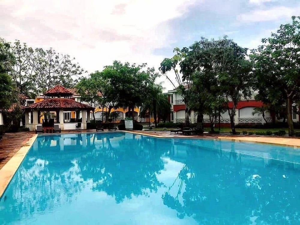 las Brisas Juan Dolio 3 Bedrooms 3 Pools Jacuzzi Beach Golf polo in Unknown City, Dominican Republic