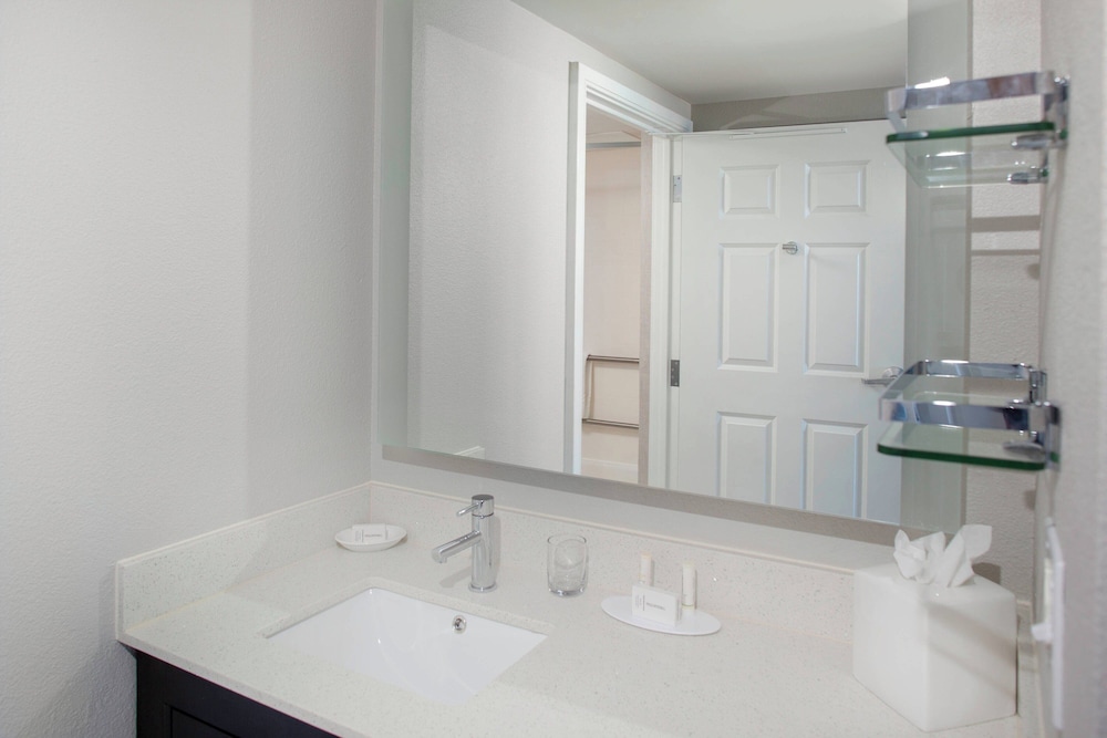 Residence Inn by Marriott Virginia Beach Oceanfront - photo 13