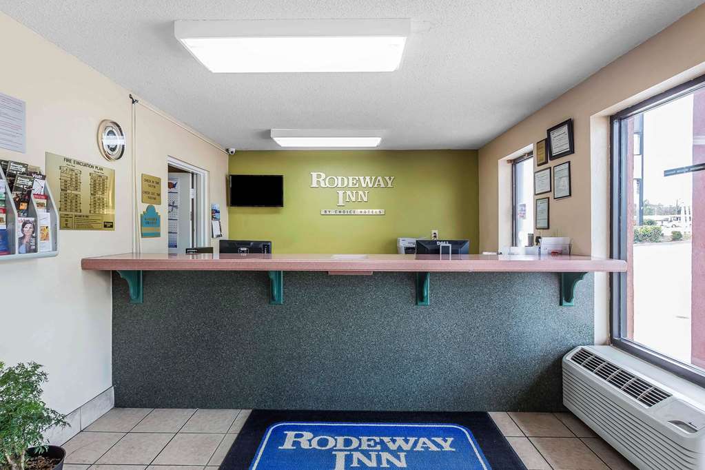 Rodeway Inn Augusta South - photo 5