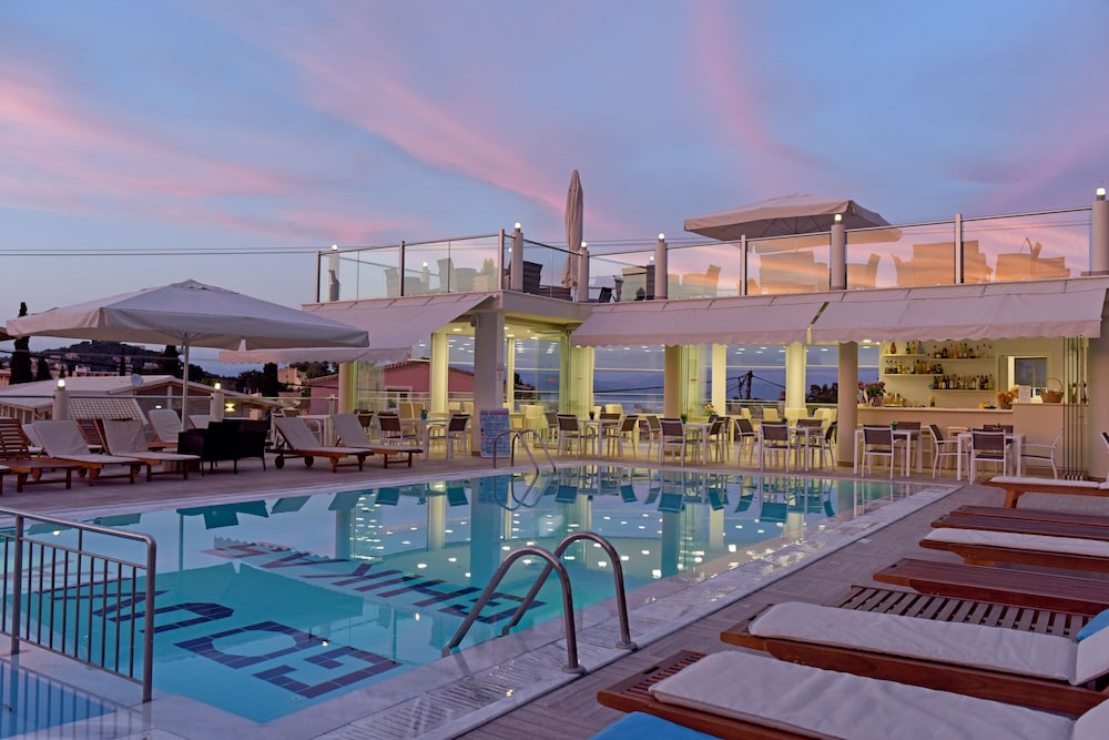 Palapart Gikas Gouvia - last minute hotel in Corfu