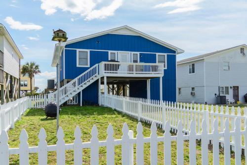 Out of the Blue by Oak Island Accommodations - photo 21