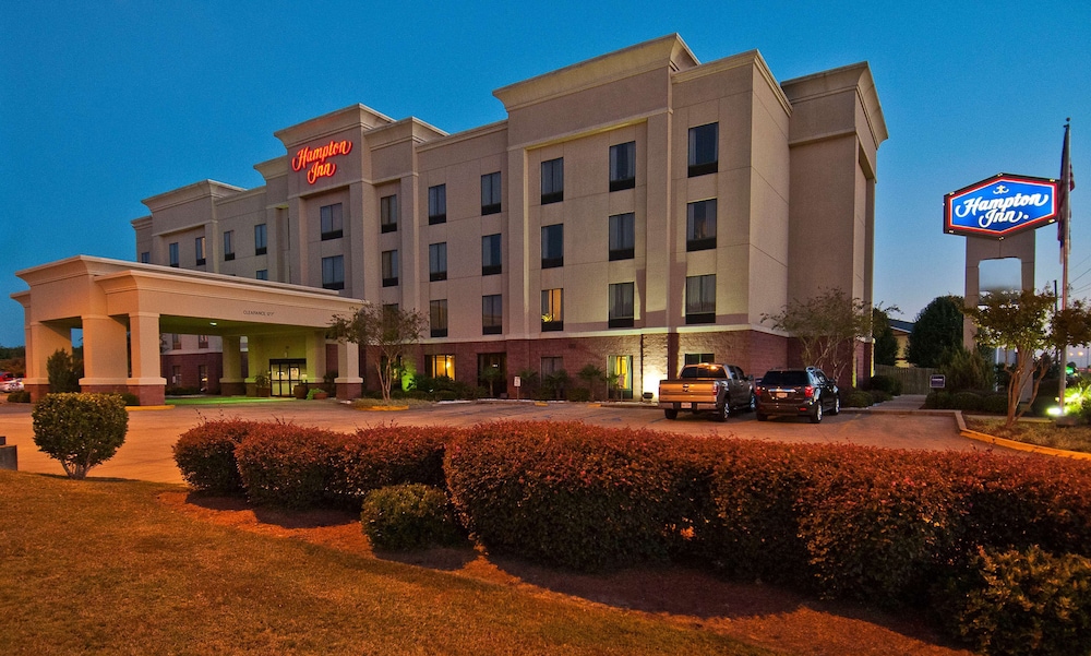 Hampton Inn Canton - photo 48