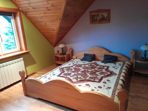 Noclegi u Janusza — hotel in Zalesie