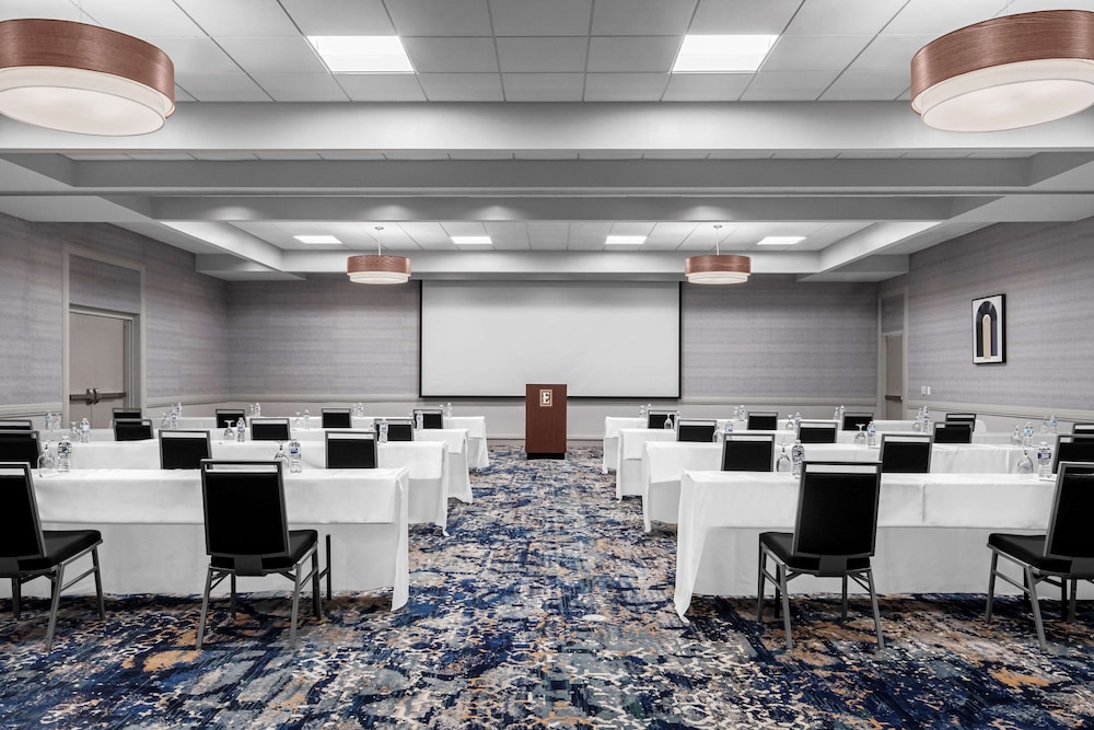 Embassy Suites by Hilton Nashville Airport - photo 50