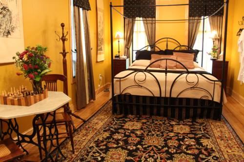 Amethyst Inn - photo 13