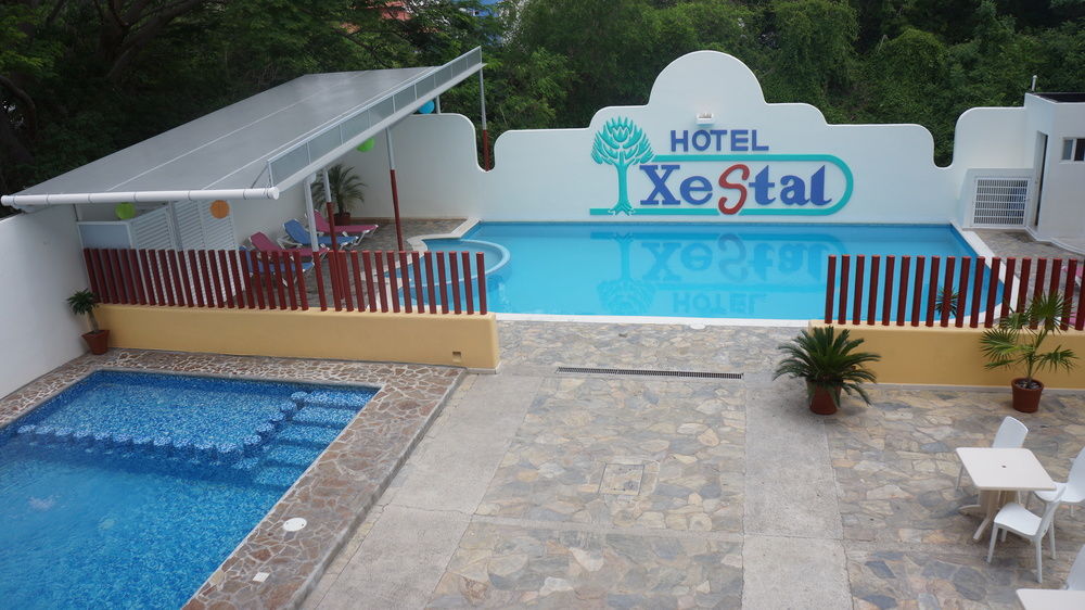 Hotel Xestal in Santa Maria Huatulco, Mexico