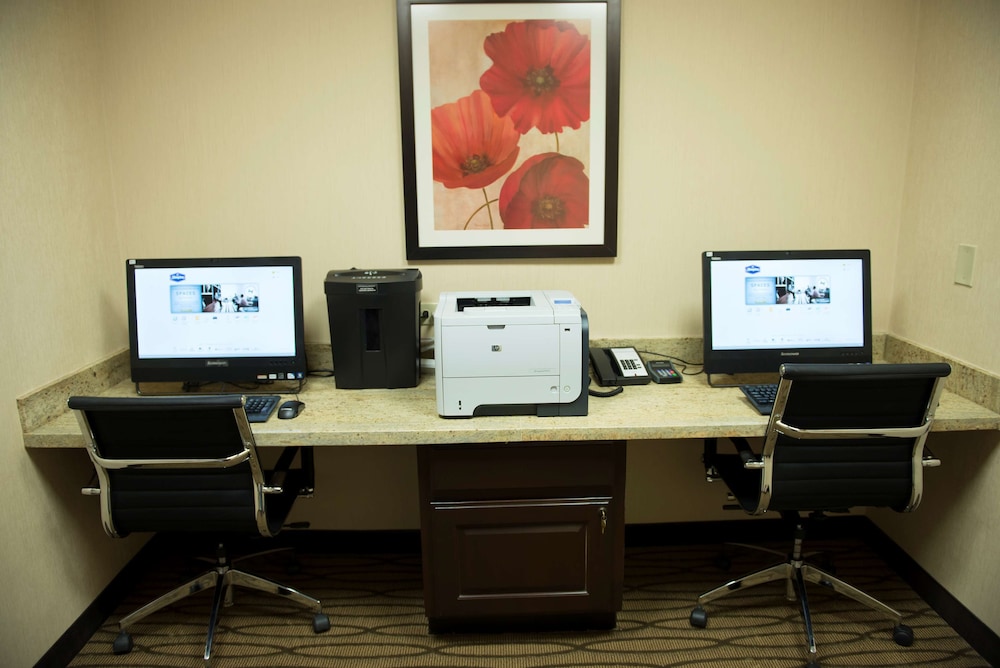 Hampton Inn & Suites Hope - photo 38