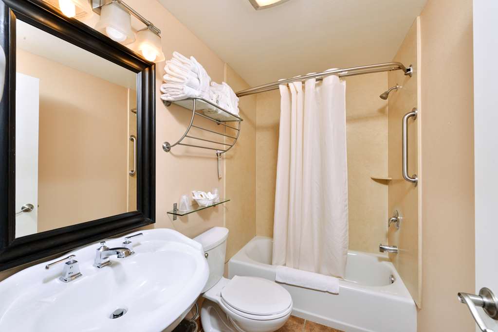 Dana Point Marina Inn - photo 35