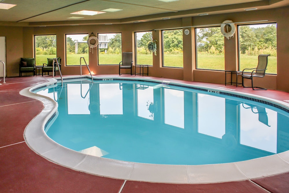 Holiday Inn Express Lewisburg New Columbia by IHG - photo 34