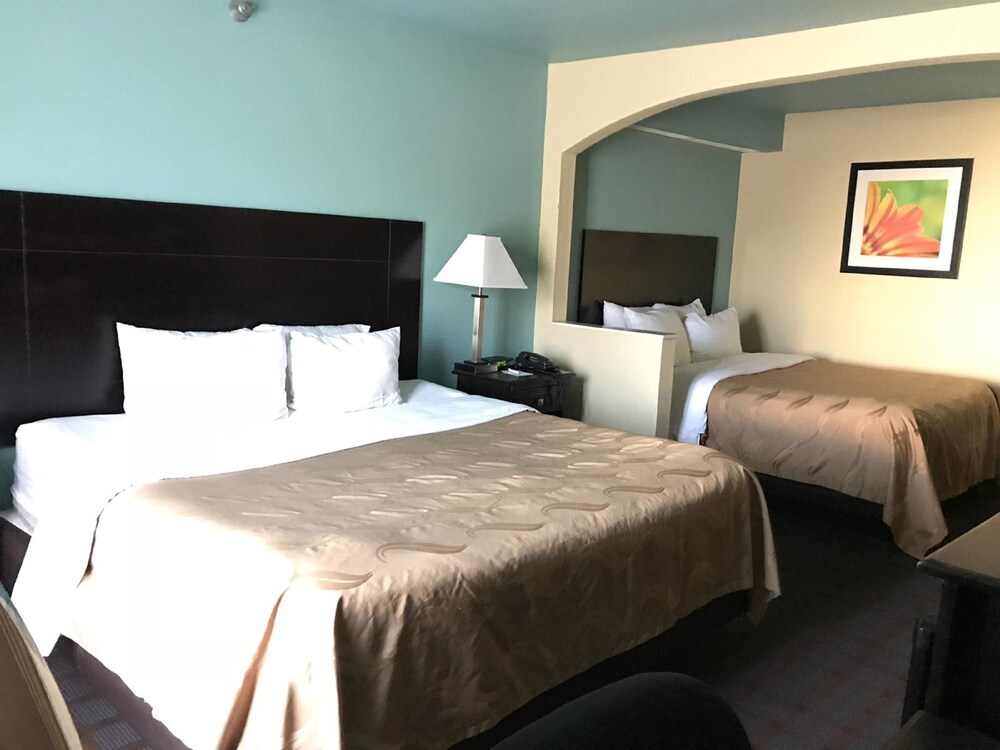 SureStay Plus Hotel by Best Western Blue Springs - photo 14