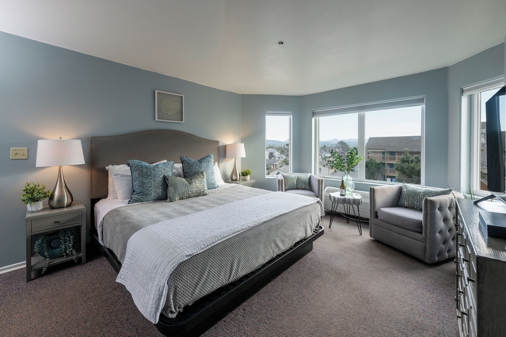 Seaside Oceanfront Inn - photo 22