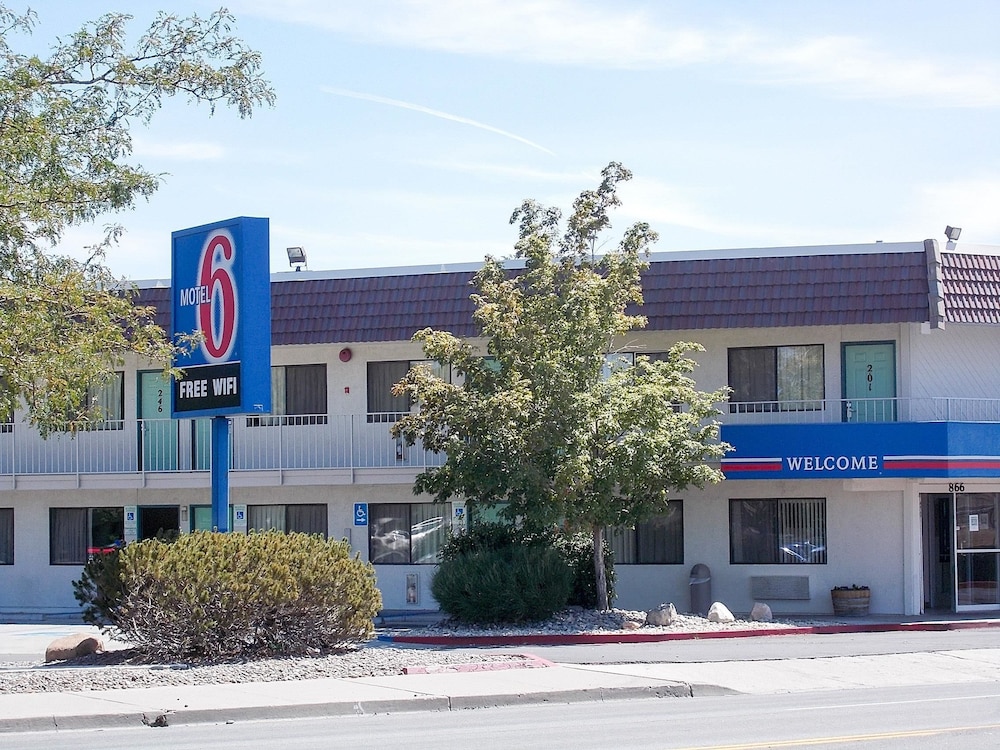 Motel 6 Reno NV Livestock Events Center - photo 3