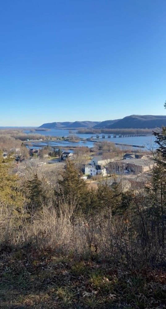 Little Bluff Inn - photo 35