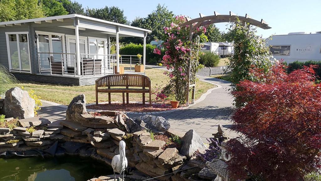 Chatel a63896 in Xanten, Germany