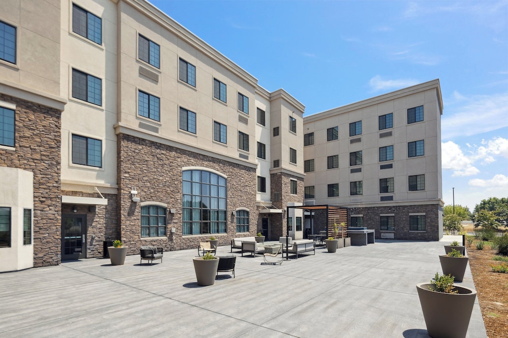 Staybridge Suites Sacramento Woodland - photo 95